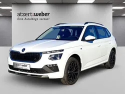 Moonweiß perleffekt Gebraucht 2024 Skoda Kamiq Drive SUV | 30.990 € (Teuer)