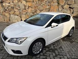 Weiß Gebraucht 2018 Seat Leon Reference Limousine | 9.999 € (Guter Preis)