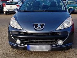 Gebraucht 2009 Peugeot 207 Kleinwagen | 1.700 €