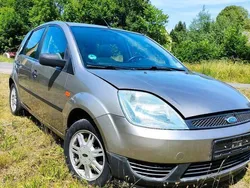 Gold Gebraucht 2002 Ford Fiesta Kleinwagen | 1.350 €