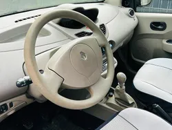 Gelb Gebraucht 2009 Renault Twingo Kleinwagen | 800 € (Guter Preis)