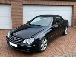 Schwarz Gebraucht 2005 Mercedes CLK350 Avantgarde Cabrio | 12.499 € (Fairer Preis)