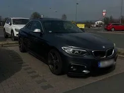 BMW 225