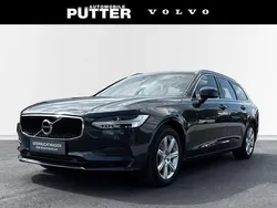 Grau Gebraucht 2019 Volvo V90 Momentum Kombi | 19.890 € (Fairer Preis)