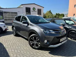 Grau Gebraucht 2015 Toyota RAV4 Edition-S SUV | 21.499 € (Etwas zu teuer)