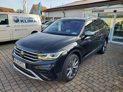 Deep black (metallic) Gebraucht 2022 VW Tiguan Allspace Elegance SUV | 32.690 € (Fairer Preis)