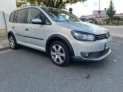 Grau Gebraucht 2011 VW Touran Highline Van / Kleinbus | 8.690 € (Fairer Preis)