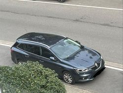 Grau Gebraucht 2019 Renault Mégane GrandTour Kombi | 11.500 € (Guter Preis)