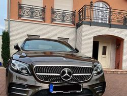 Braun Gebraucht 2017 Mercedes E400 AMG line Limousine | 36.400 € (Teuer)