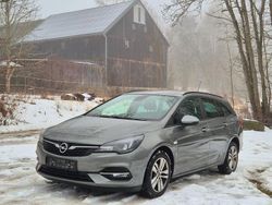 Grau Gebraucht 2021 Opel Astra Edition Kombi | 11.889 € (Guter Preis)