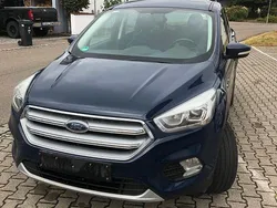Blau Gebraucht 2017 Ford Kuga Trend SUV | 7.900 € (Teuer)