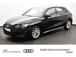 Brillantschwarz Gebraucht 2023 Audi A3 Sportback Comfort Limousine | 23.490 € (Superpreis)