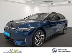 Aquamarinblau metallic Gebraucht 2025 VW ID.7 GTX Limousine | 52.448 €