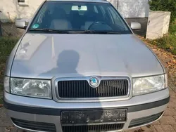 Silber Gebraucht 2003 Skoda Octavia Kombi | 999 € (Guter Preis)