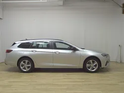 Silber Gebraucht 2021 Opel Insignia Business Kombi | 13.680 € (Superpreis)