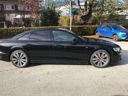 Mythosschwarz metallic Gebraucht 2022 Audi A8 S-Line Limousine | 92.500 €