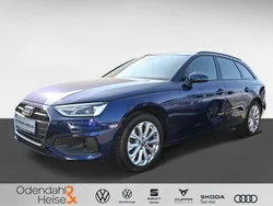 Polsterfarbe: grau Gebraucht 2021 Audi A4 Ambiente Kombi | 22.850 € (Guter Preis)