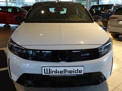 Weiß Gebraucht 2025 Opel Corsa Limousine | 20.977 € (Guter Preis)