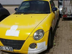 Gelb Gebraucht 2004 Daihatsu Copen Cabrio | 3.990 €