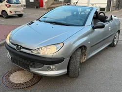 Silber Gebraucht 2002 Peugeot 206 CC Cabrio | 1.699 € (Fairer Preis)