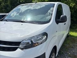 Weiß Gebraucht 2020 Opel Vivaro Edition Van | 9.800 € (Guter Preis)