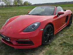 Rot Gebraucht 2023 Porsche 718 Boxster Edition Cabrio | 71.300 € (Superpreis)