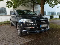Blau Gebraucht 2006 Audi Q7 SUV | 8.950 € (Guter Preis)