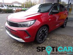 Rot (rubin rot metallic) Gebraucht 2022 Opel Grandland X Ultimate SUV | 22.650 € (Etwas zu teuer)
