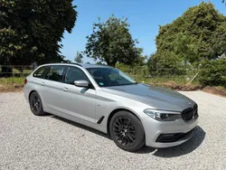 Silber Gebraucht 2017 BMW 520 Sport Line Kombi | 24.000 € (Fairer Preis)