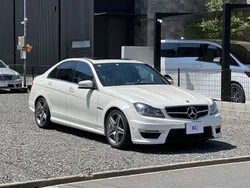Weiß Gebraucht 2012 Mercedes C63 AMG AMG Limousine | 35.499 € (Superpreis)