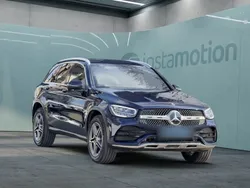 Blau Gebraucht 2021 Mercedes GLC300e AMG line SUV | 37.600 € (Etwas zu teuer)