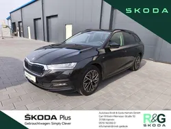 Schwarz Gebraucht 2021 Skoda Octavia Clever Kombi | 23.690 € (Fairer Preis)