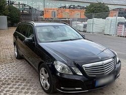 Schwarz Gebraucht 2012 Mercedes E300 Kombi | 6.700 € (Guter Preis)