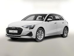 Weiss Neu 2025 Audi A3 Sportback Ambiente Limousine | 32.988 € (Guter Preis)