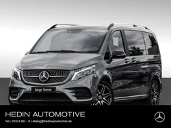 Grau Gebraucht 2023 Mercedes V300 AMG Van / Kleinbus | 53.264 € (Superpreis)