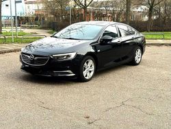 Schwarz Gebraucht 2018 Opel Insignia Innovation Limousine | 12.499 € (Fairer Preis)