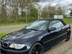 Blau Gebraucht 2006 BMW 325 Cabriolet M Sport Cabrio | 15.990 €