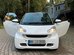 Weiß Gebraucht 2011 Smart ForTwo Coupé Coupé | 5.799 € (Etwas zu teuer)