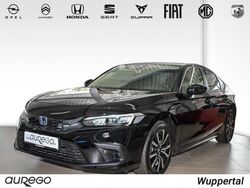 Crystal black p. (schwarz) Gebraucht 2025 Honda Civic Elegance Limousine | 32.440 €