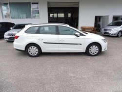 "candy" weiss Gebraucht 2015 Seat Leon Reference Kombi | 3.890 € (Guter Preis)