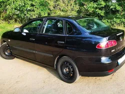 Schwarz Gebraucht 2008 Seat Cordoba Limousine | 2.700 € (Etwas zu teuer)