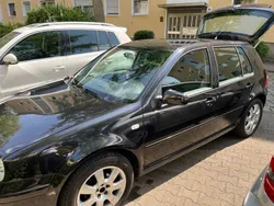 Schwarz Gebraucht 2003 VW Golf IV Pacific Limousine | 2.600 € (Fairer Preis)
