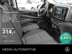 Blau Gebraucht 2025 Mercedes Vito Van / Kleinbus | 37.297 € (Etwas zu teuer)