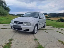 Silber Gebraucht 1998 VW Polo Kleinwagen | 2.300 € (Etwas zu teuer)