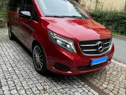 Rot Gebraucht 2017 Mercedes V220 Edition Van / Kleinbus | 36.990 € (Fairer Preis)