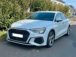 Weiß Gebraucht 2021 Audi A3 S-Line Limousine | 26.000 € (Fairer Preis)