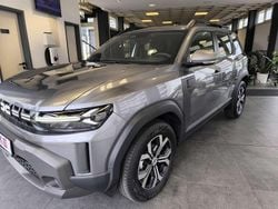 Schiefergrau Neu 2025 Dacia Duster SUV | 24.980 € (Teuer)