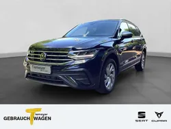 Schwarz Gebraucht 2024 VW Tiguan Allspace Life SUV | 35.220 € (Superpreis)