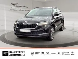Blackmagic perleffekt Gebraucht 2022 Skoda Karoq Style SUV | 28.490 € (Fairer Preis)