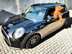 Schwarz Gebraucht 2022 Mini ONE Kleinwagen | 18.521 € (Fairer Preis)